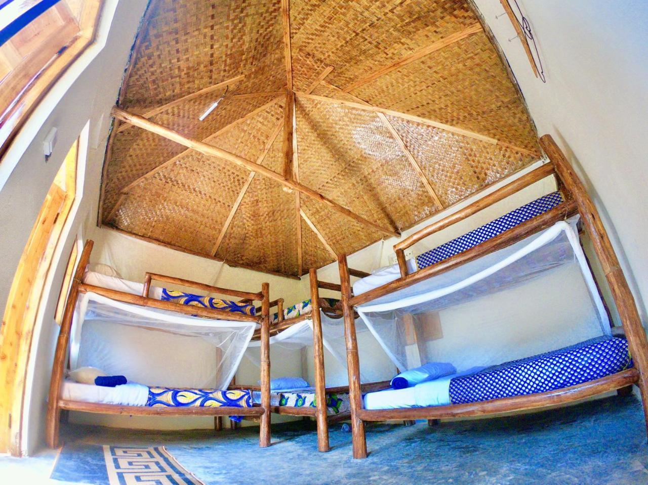 Om Hostel Bunyonyi Kabale Εξωτερικό φωτογραφία